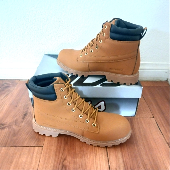 Fila boots - Picture 4 of 5
